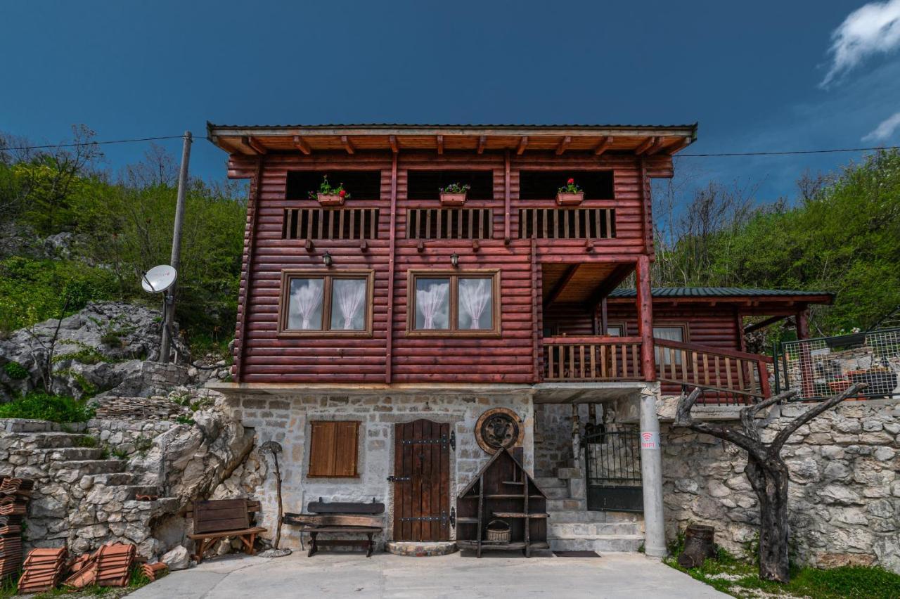Nikšić Holiday Village Ostrog מראה חיצוני תמונה